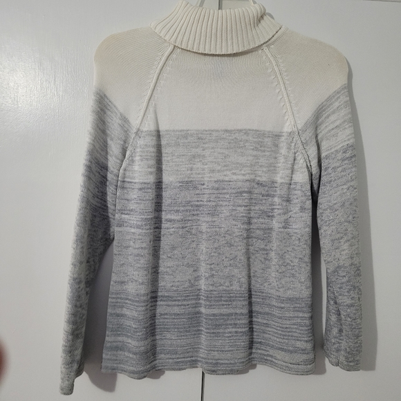 Karen Scott Women's Size LP Long Sleeve Sweater Cream & Gray - Picture 2 of 9